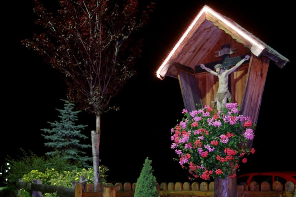 Landhaus Zauser Sankt Anton am Arlberg Luaran gambar
