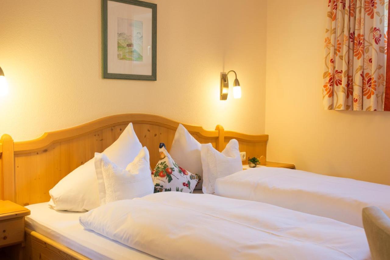 Landhaus Zauser Sankt Anton am Arlberg Luaran gambar